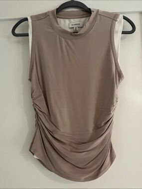 Evereve Sleeveless Side-Ruched Tank Top - Taupe